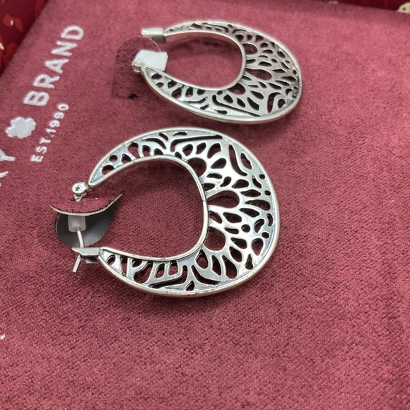 Lucky Brand Filigree Silver Tone Hoop Earrings - Picture 2 of 4